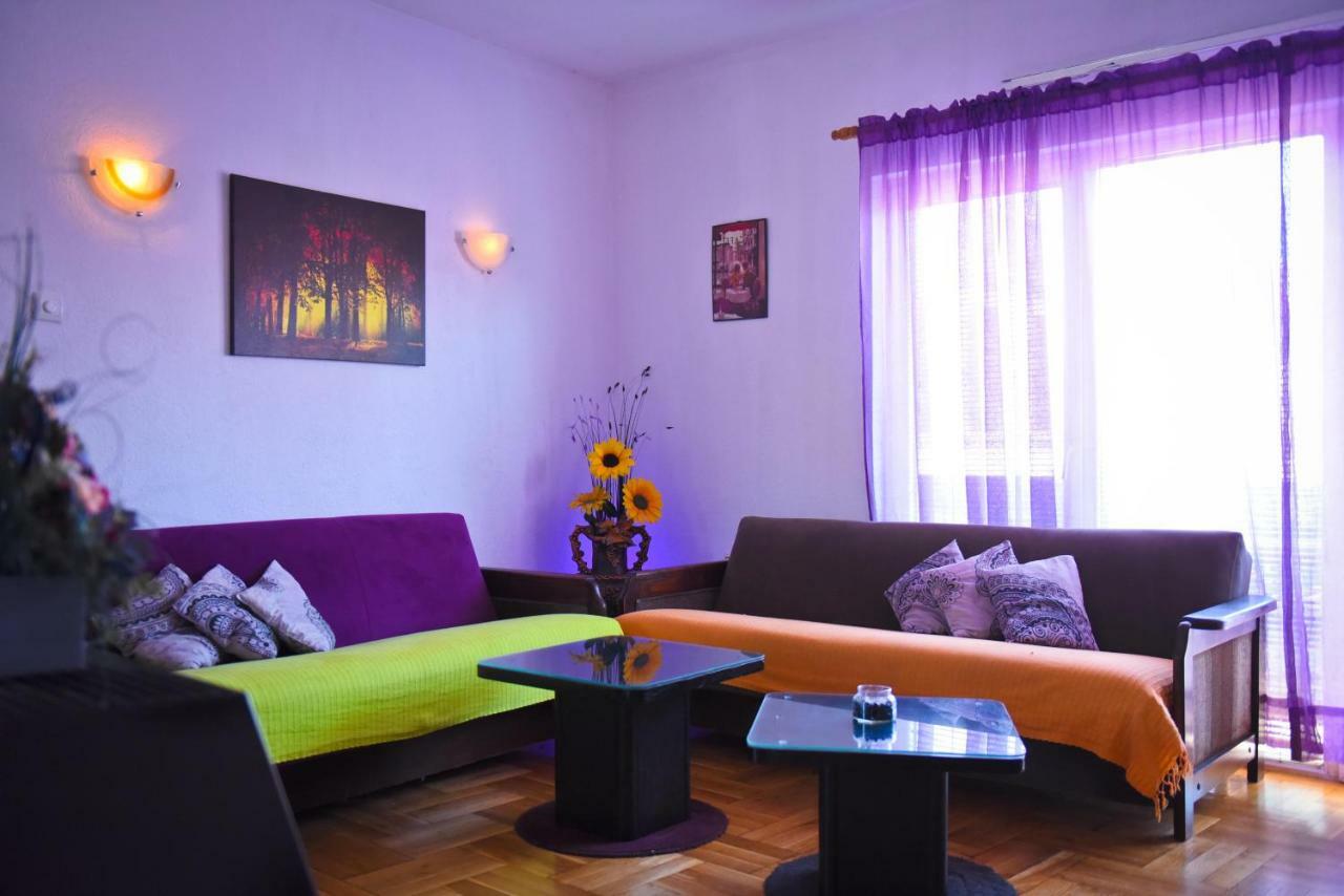 Goldy Hostel Bitola Kültér fotó